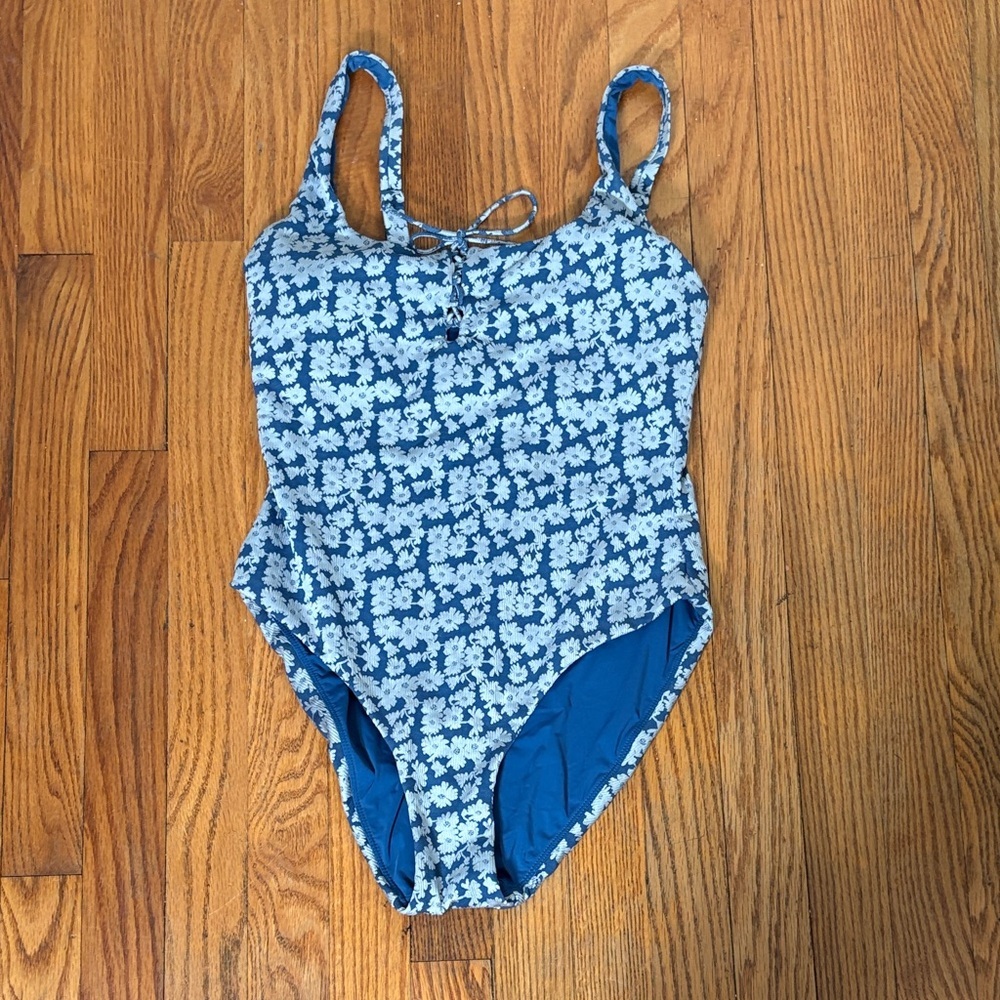 Andie Macao One‎ PIece Swimsuit Blue denim Floral size S NWOT